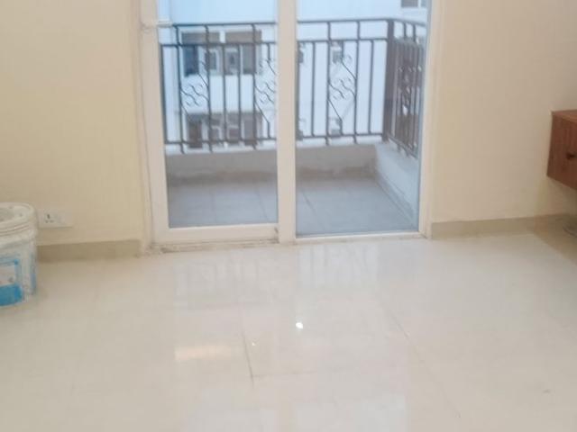 Rental | 2.5 BHK + Extra Room 780 Sq.Ft. Apartment in Signature Global Prime