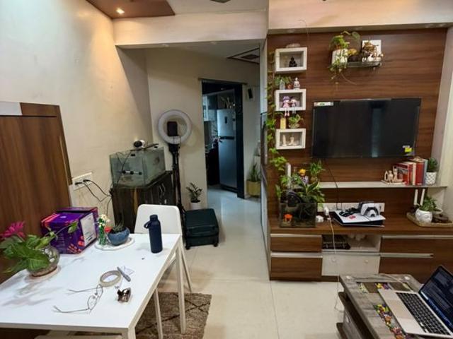Rental | 2.5 BHK + Extra Room 800 Sq.Ft. Apartment in Arkade Earth Bluebell