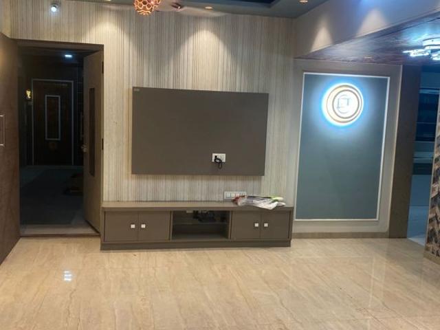 Rental | 2.5 BHK + Extra Room 800 Sq.Ft. Apartment in Palacia Kingston Phase 2