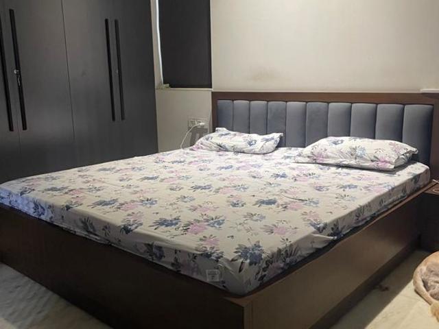 Rental | 2.5 BHK + Pooja Room,Servant Room,Study Room,Extra Room 1310 Sq.Ft. Independent House in Sector 55