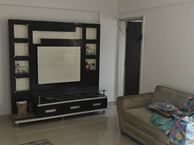 Rental | 2.5 BHK + Pooja Room,Servant Room,Study Room,Extra Room,Basement,Store Room 1200 Sq.Ft. Apartment in Digambar Nagar