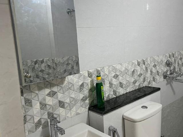 Rental | 2.5 BHK + Pooja Room 1400 Sq.Ft. Apartment in Salarpuria Sattva Park Cubix
