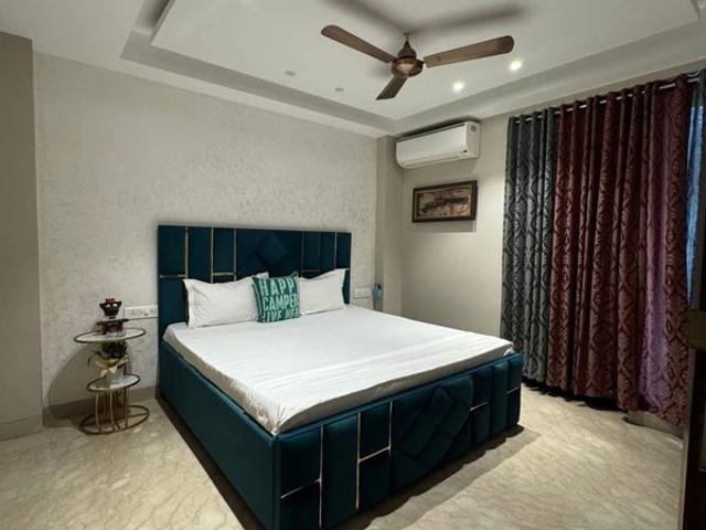 Rental | 2.5 BHK + Pooja Room 1412 Sq.Ft. Apartment in Sector 22