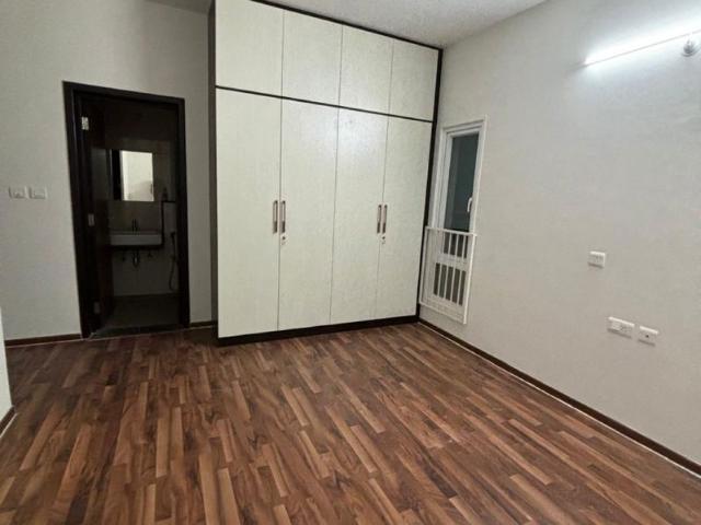 Rental | 2.5 BHK + Pooja Room 1420 Sq.Ft. Apartment in L&T Raintree Boulevard