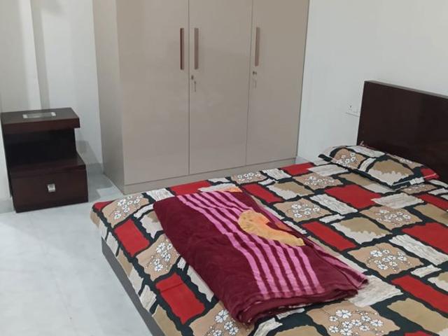 Rental | 2.5 BHK + Pooja Room 150 Sq.Yd. Villa in Sector 85