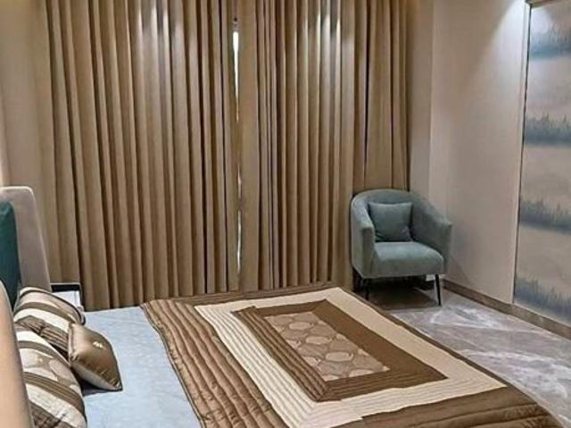 Rental | 2.5 BHK + Pooja Room 1545 Sq.Ft. Apartment in Ambience Mall