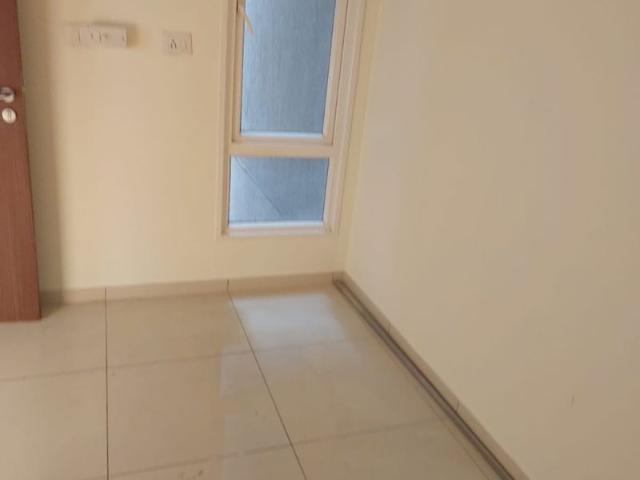 Rental | 2.5 BHK + Pooja Room 1600 Sq.Ft. Apartment in L&T Raintree Boulevard Phase 2
