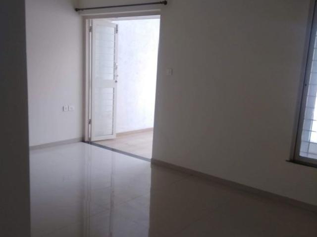 Rental | 2.5 BHK + Pooja Room 1050 Sq.Ft. Apartment in Rave De Khar Plaza