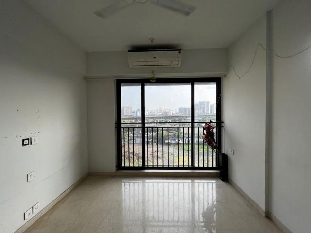 Rental | 2.5 BHK + Pooja Room 850 Sq.Ft. Apartment in Kalpataru Primus Residence