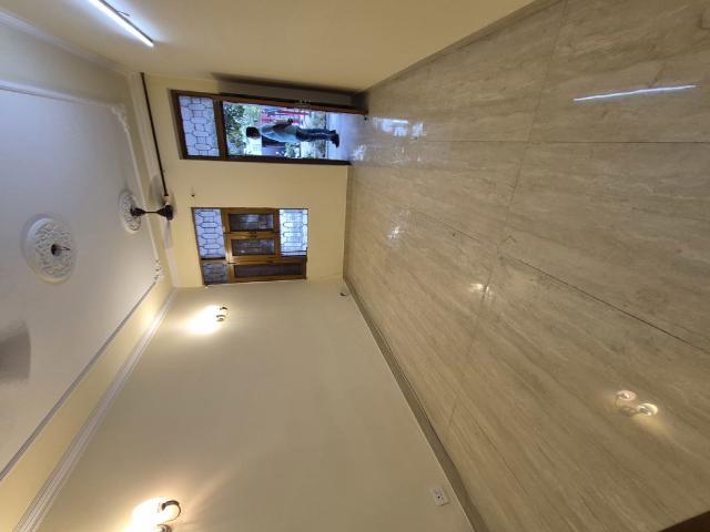 Rental | 2.5 BHK + Pooja Room 850 Sq.Ft. Apartment in Mayur Vihar