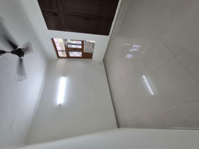 Rental | 2.5 BHK + Pooja Room 890 Sq.Ft. Apartment in Mayur Vihar