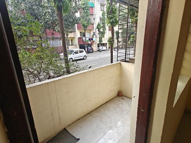 Rental | 2.5 BHK + Pooja Room 900 Sq.Ft. Apartment in Gurukul Complex Kharadi