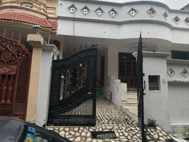 Rental | 2.5 BHK + Prayer Room,Servant Room,Extra Room 1650 Sq.Ft. Independent House in Gomti Nagar