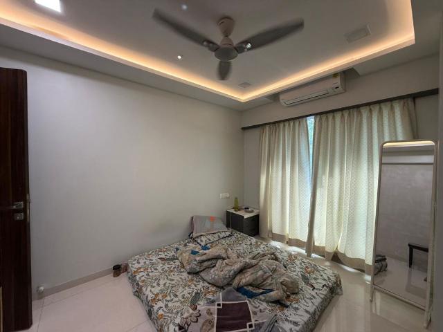 Rental | 2.5 BHK + Prayer Room,Servant Room,Study Room 1200 Sq.Ft. Apartment in Neelkanth Greens Juniper