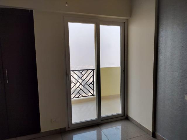 Rental | 2.5 BHK + Prayer Room,Servant Room,Study Room 1380 Sq.Ft. Apartment in Mahagun Mirabella