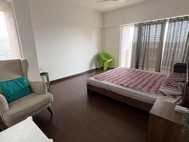 Rental | 2.5 BHK + Prayer Room,Servant Room,Study Room,Extra Room,Basement,Store Room 1262 Sq.Ft. Apartment in Lodha Belmondo