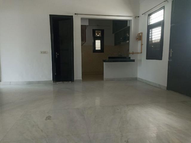 Rental | 2.5 BHK + Prayer Room,Servant Room,Study Room,Extra Room,Store Room 2200 Sq.Ft. Villa in Gardenia Glory