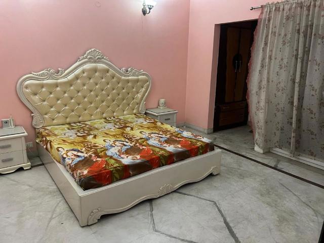 Rental | 2.5 BHK + Servant Room 1245 Sq.Ft. Apartment in Antriksh Golf View
