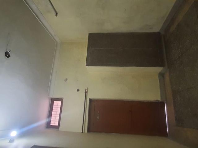 Rental | 2.5 BHK + Servant Room 133 Sq.Yd. Independent House in Sector 7