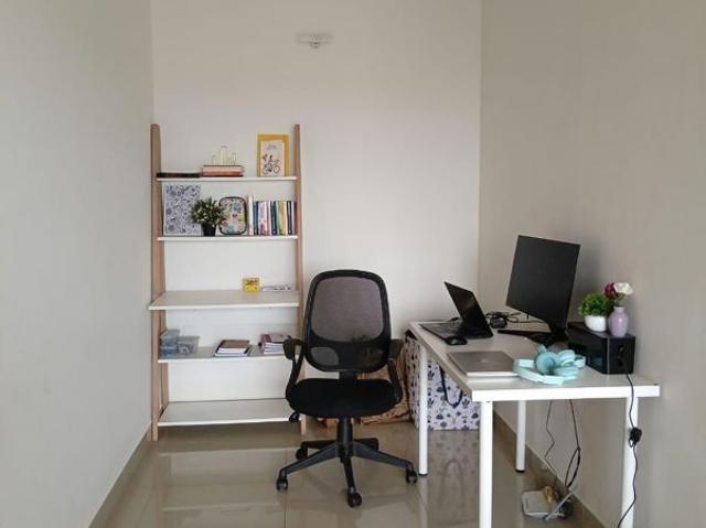 Rental | 2.5 BHK + Store Room 1480 Sq.Ft. Apartment in Mantri Webcity