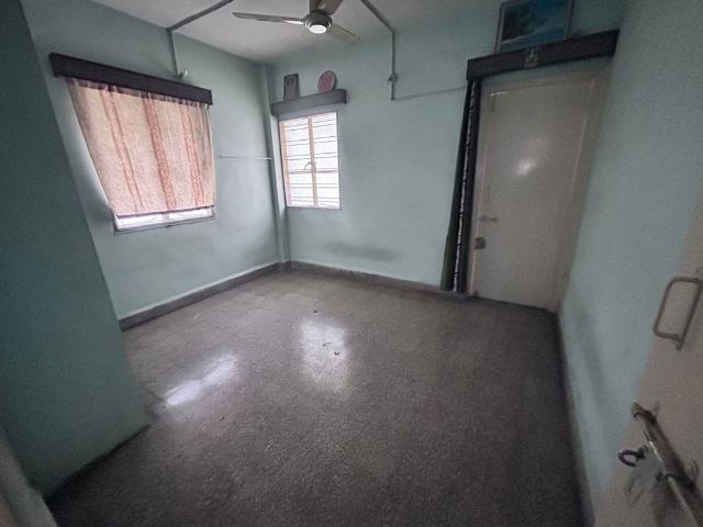 Rental | 2.5 BHK + Store Room 1800 Sq.Ft. Apartment in Festival Apartments