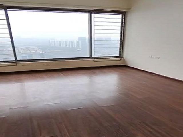 Rental | 2.5 BHK + Store Room 1070 Sq.Ft. Apartment in The Wadhwa The Address