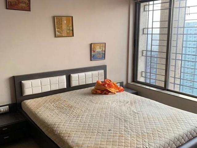 Rental | 2.5 BHK + Store Room 1120 Sq.Ft. Apartment in Raheja Tipco Heights