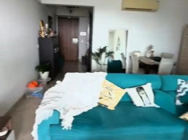 Rental | 2.5 BHK + Store Room 950 Sq.Ft. Apartment in Oberoi Realty Woods