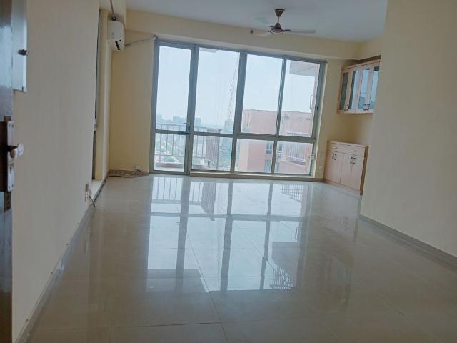 Rental | 2.5 BHK + Study Room 1570 Sq.Ft. Apartment in Pioneer Park Phase 1