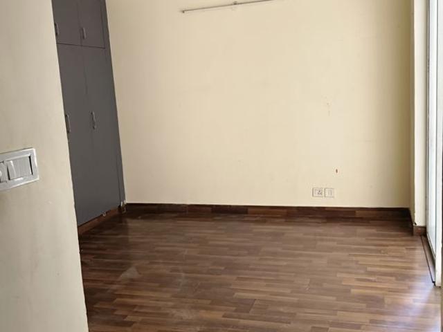 Rental | 2.5 BHK + Study Room 1070 Sq.Ft. Apartment in Paras Tierea