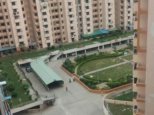 Rental | 2.5 BHK + Study Room 1133 Sq.Ft. Apartment in SRS Royal Hills