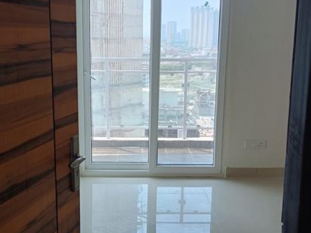 Rental | 2.5 BHK + Study Room 1165 Sq.Ft. Apartment in Samridhi Luxuriya Avenue