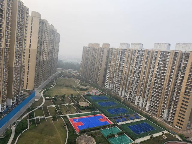 Rental | 2.5 BHK + Study Room 1285 Sq.Ft. Apartment in Tata Eureka Park