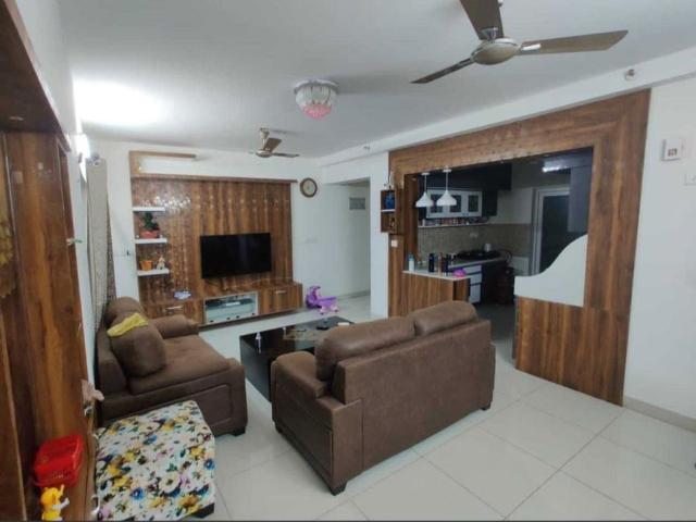Rental | 2.5 BHK + Study Room 1308 Sq.Ft. Apartment in SJR Palazza City