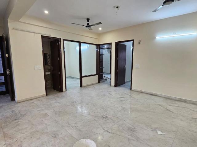 Rental | 2.5 BHK + Study Room 200 Sq.Mt. Independent House in Tulip Mall
