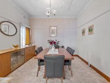 Rental! 2 Valencia Street, Aberfeldie VIC 3040