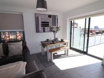 Unique 2 BA 2 bedroom apartment for rent in Great Hampton Stre.