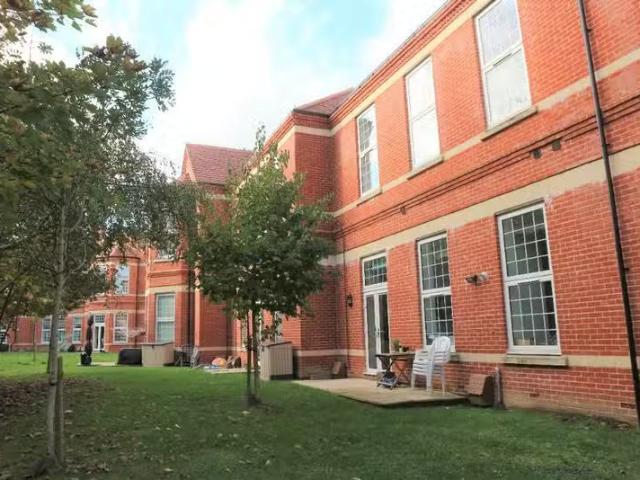 New 2 BA 2 bedroom apartment for rent in Luscombe Avenue, Hell.