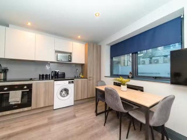 Rental! 2 BA 2 bedroom flat for rent in Ship street, Brighton.