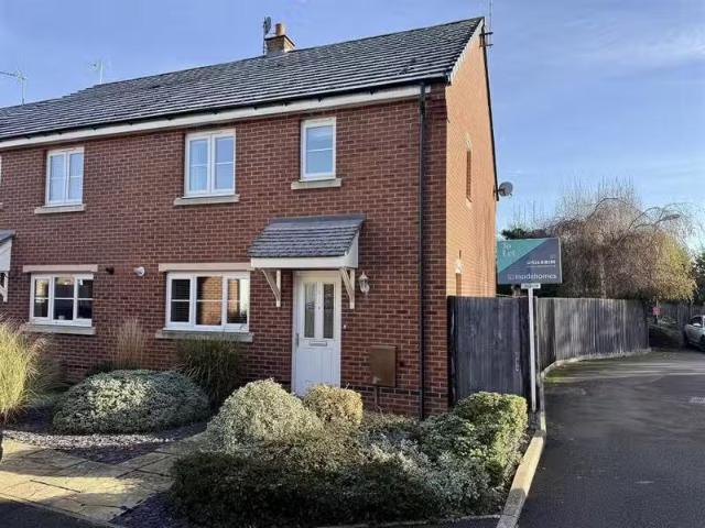 New 2 BA 3 bedroom semi detached house for rent in Galanos, Lo.