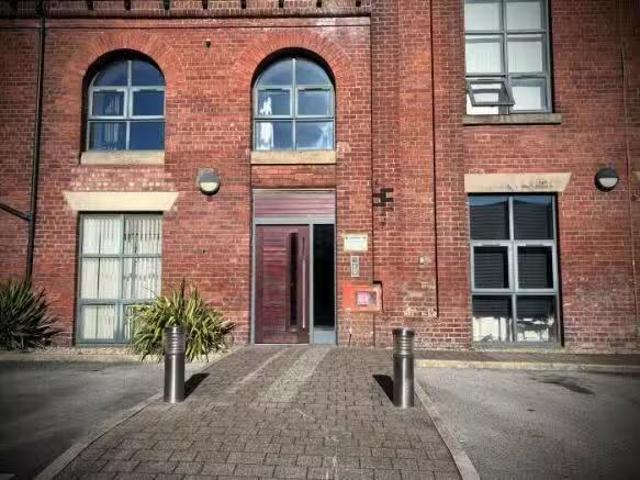 Cozy 2 bedroom apartment for rent in 49 Atlas Mill, Bolton, BL.