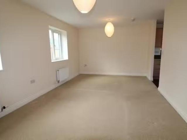 Just in! 2 bedroom coach house for rent in Summers Hill Drive.