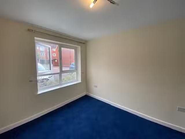 For Rent! 2 bedroom flat for rent in Marissal Road, Henbury, B.