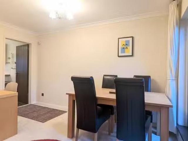 Nice 2 bedroom flat for rent in Merchants Court, Rownham Mead.