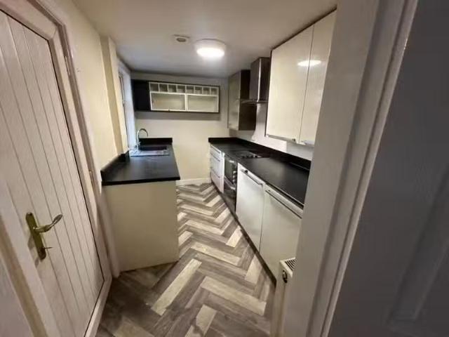 Nice 2 bedroom house for rent in Mary Street, Burnley, BB10