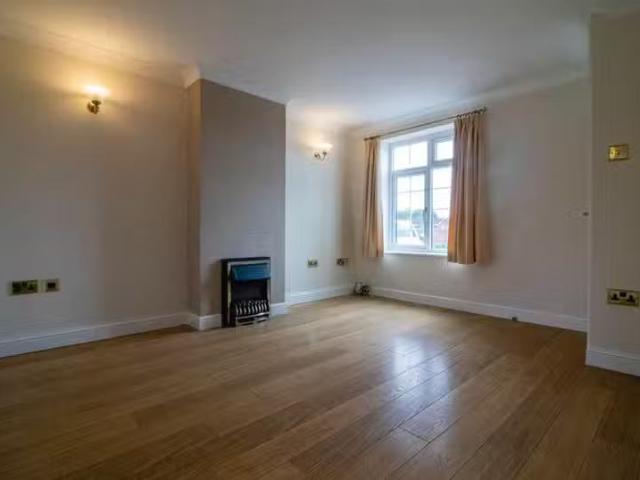 Nice 2 bedroom semi detached house for rent in Dace, Dosthill.