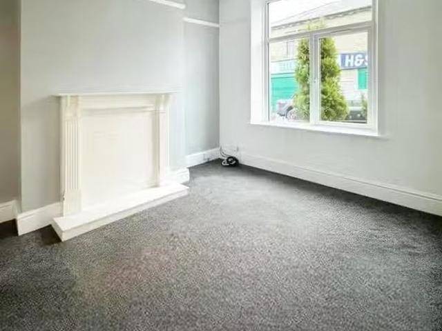 Rental! 2 bedroom terraced house for rent in Primrose Street.