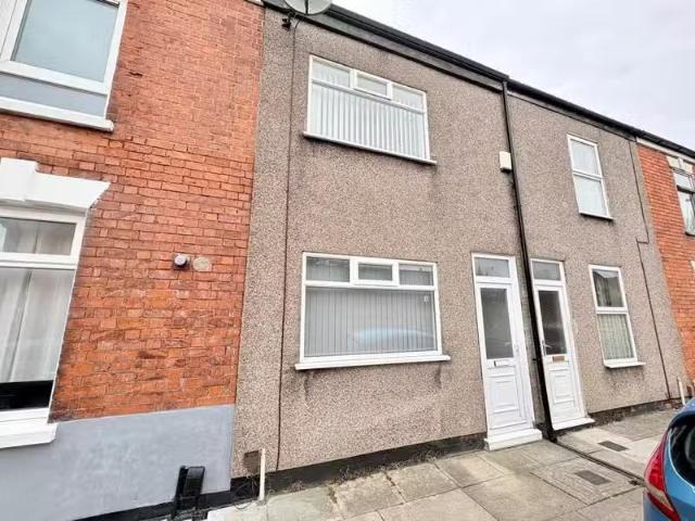 Charming 2 bedroom terraced house for rent in Veal St, Grimsby.