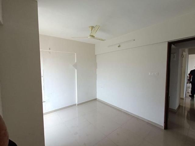 Rental | 2 BHK 1043 Sq.Ft. Apartment in Porwal Parklane Premier