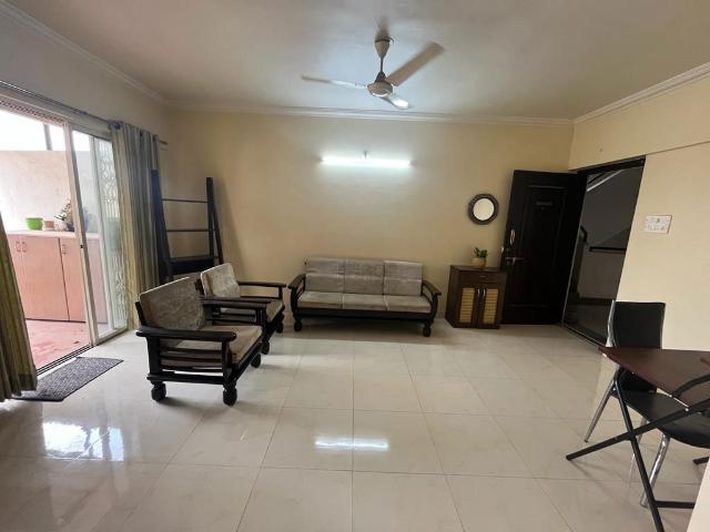 Rental | 2 BHK 1040 Sq.Ft. Apartment in Aditya Breeze Park